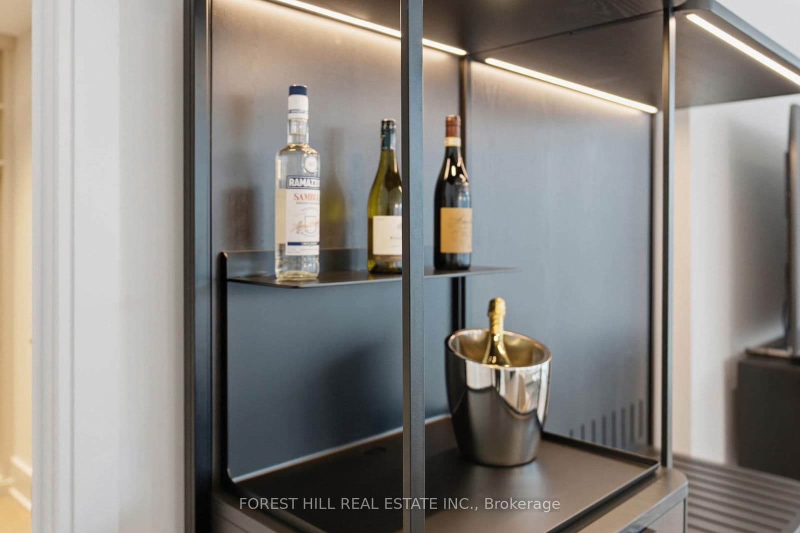 Condo Apartment at 1115- 155 Merchants' Wharf, Toronto, ON - Photo 23 - RE/MAX Garden City Realty