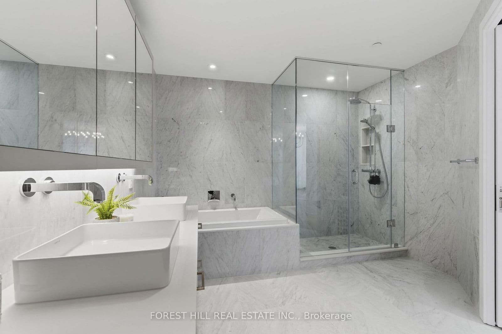 Condo Apartment at 1115- 155 Merchants' Wharf, Toronto, ON - Photo 30 - RE/MAX Garden City Realty