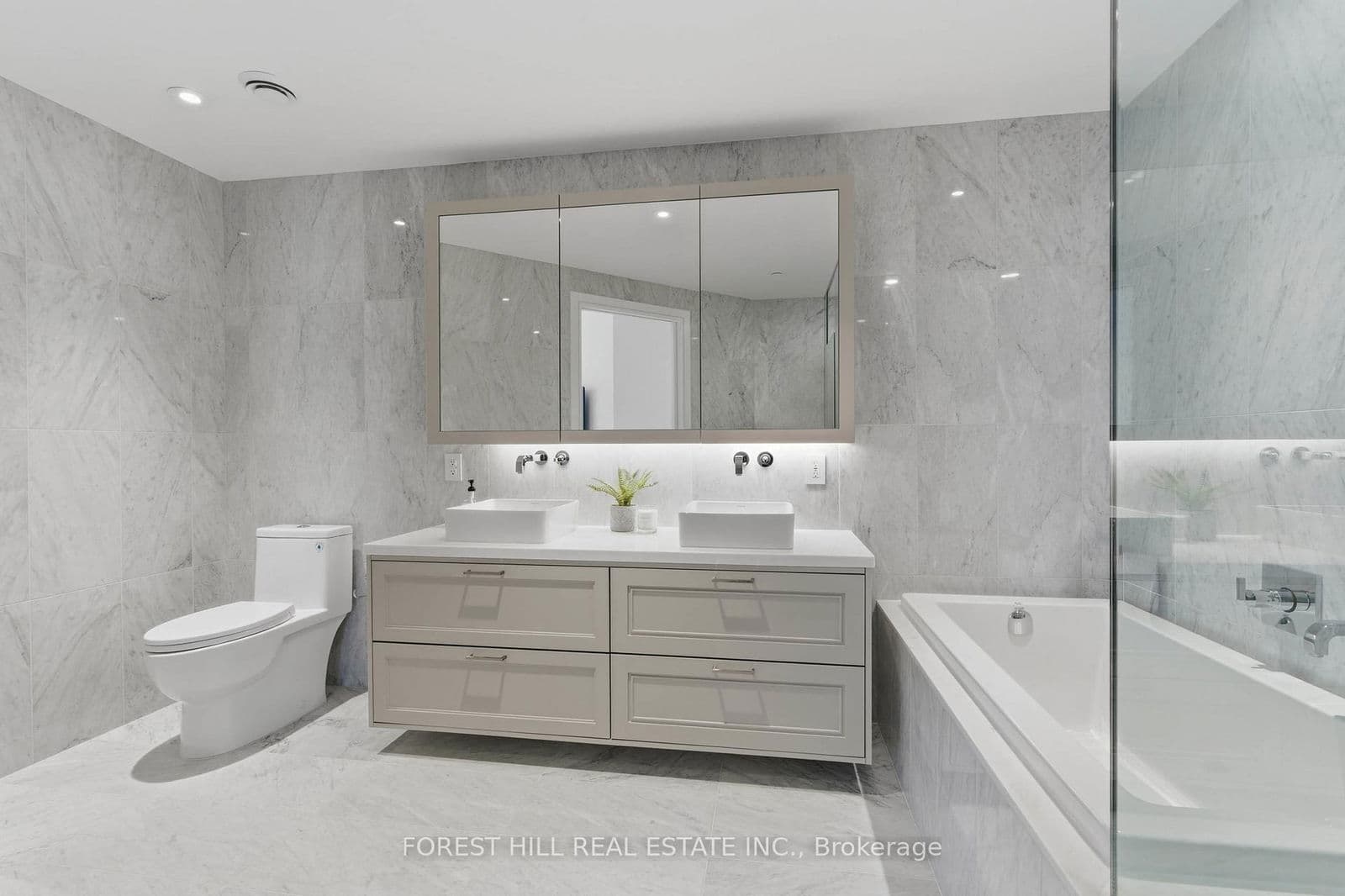 Condo Apartment at 1115- 155 Merchants' Wharf, Toronto, ON - Photo 32 - RE/MAX Garden City Realty