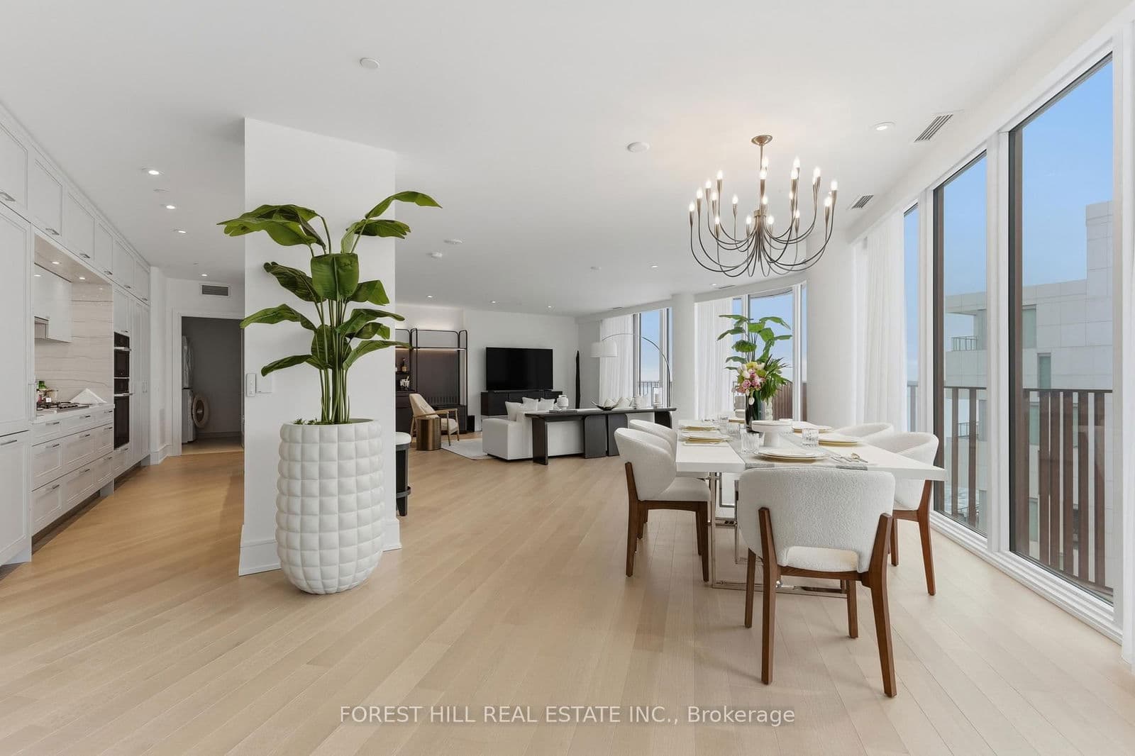 Condo Apartment at 1115- 155 Merchants' Wharf, Toronto, ON - Photo 8 - RE/MAX Garden City Realty