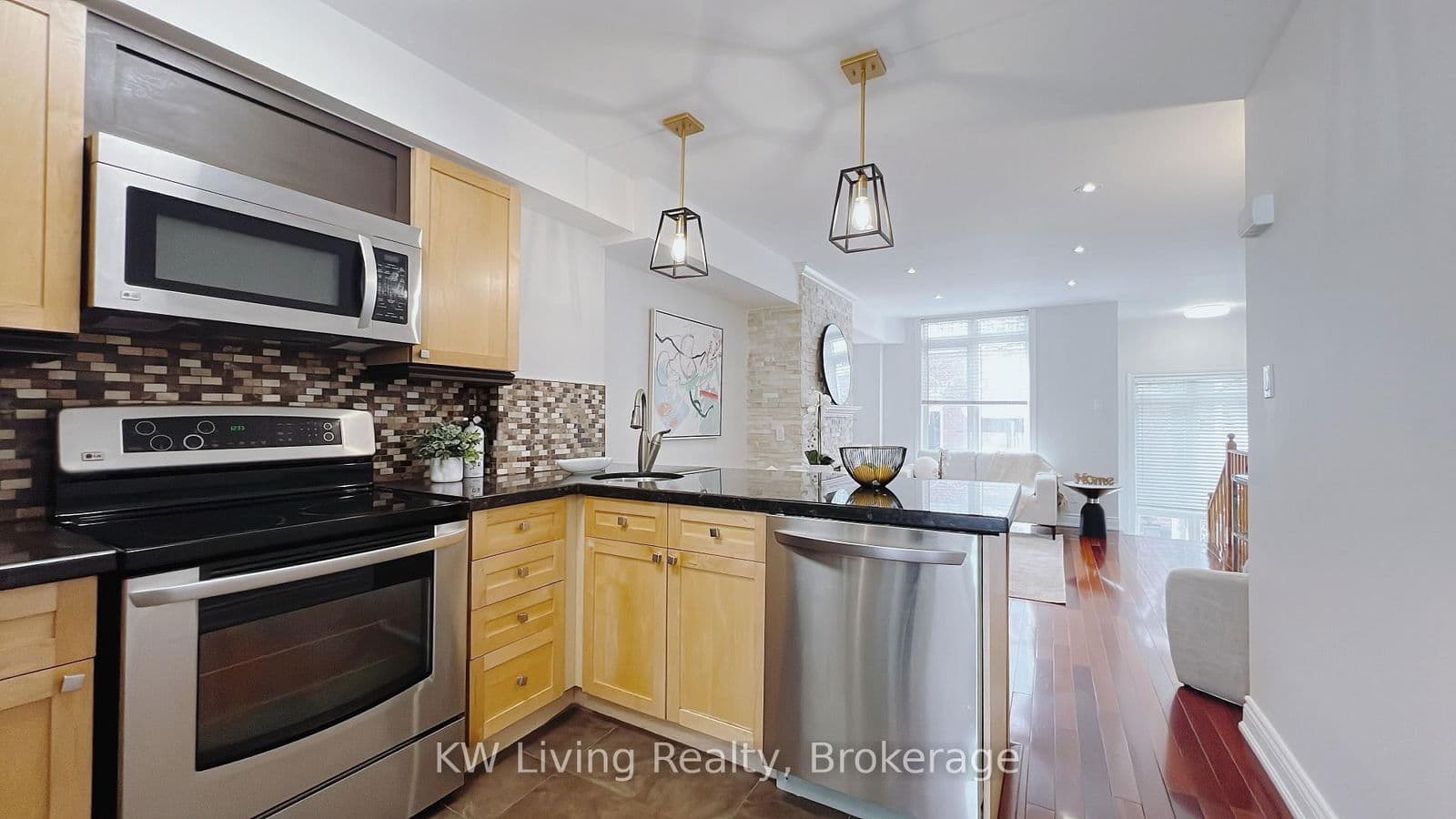 Condo Townhouse at 2017- 12 Sudbury Street, Toronto, ON - Photo 12 - RE/MAX Garden City Realty