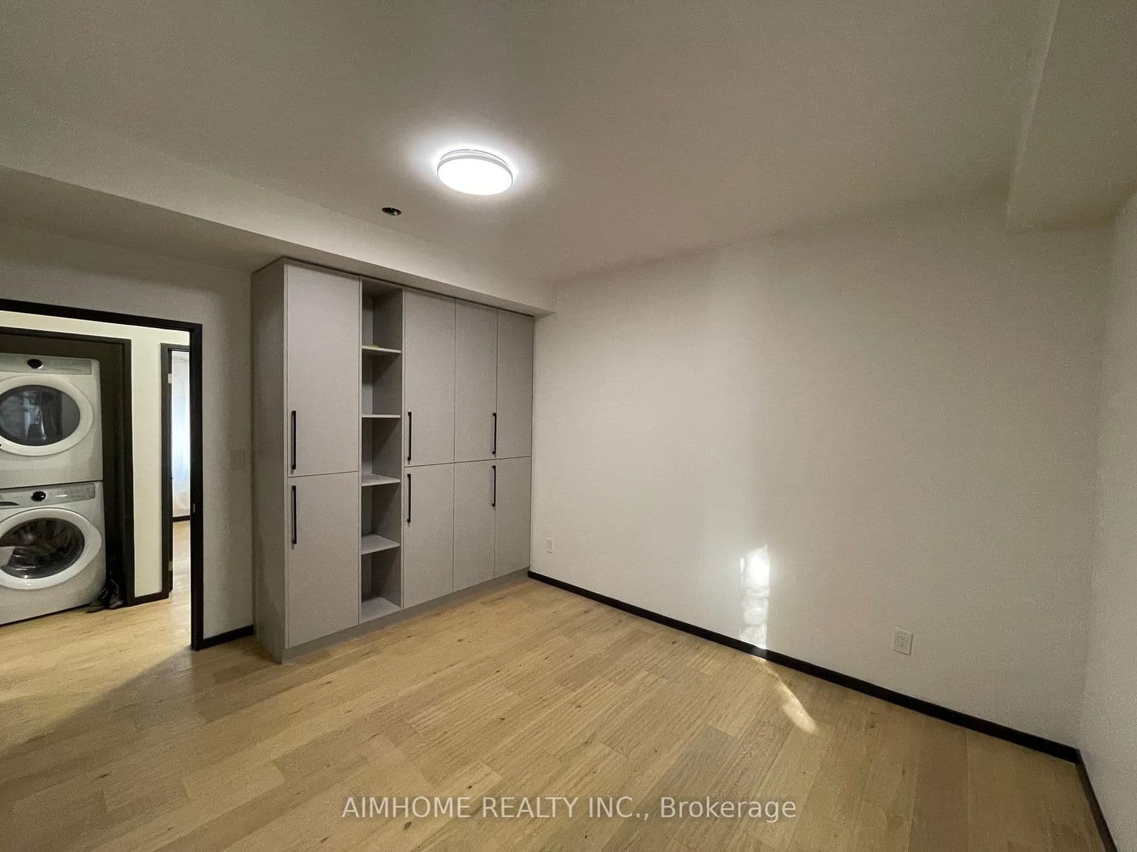 Multiplex at Unit B- 189 Churchill Avenue, Toronto, ON - Photo 7 - RE/MAX Garden City Realty