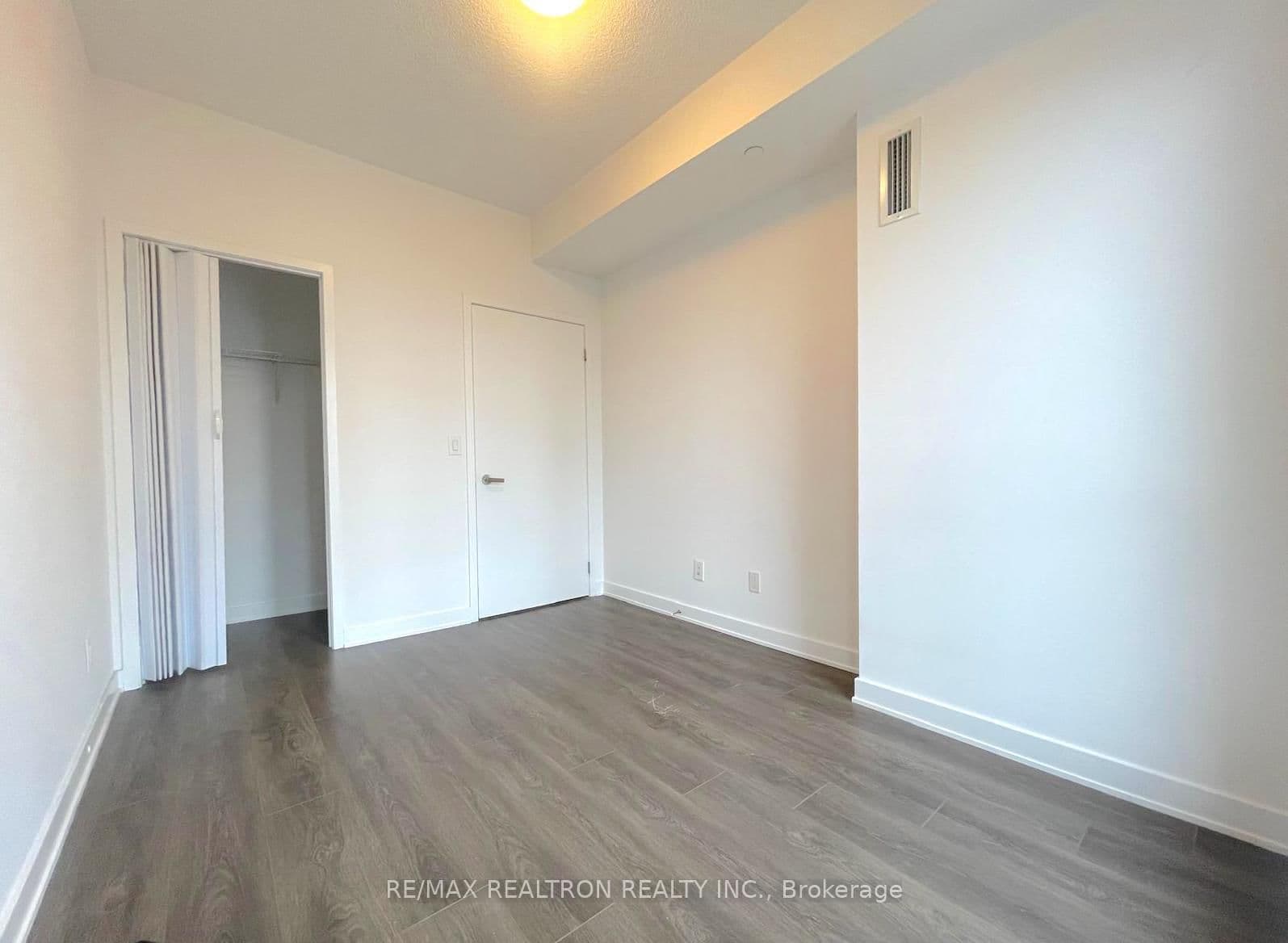 Condo Apartment at 1001- 55 Regent Park Boulevard, Toronto, ON - Photo 17 - RE/MAX Garden City Realty