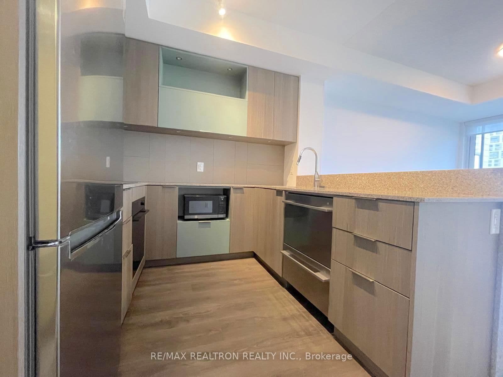 Condo Apartment at 1001- 55 Regent Park Boulevard, Toronto, ON - Photo 5 - RE/MAX Garden City Realty