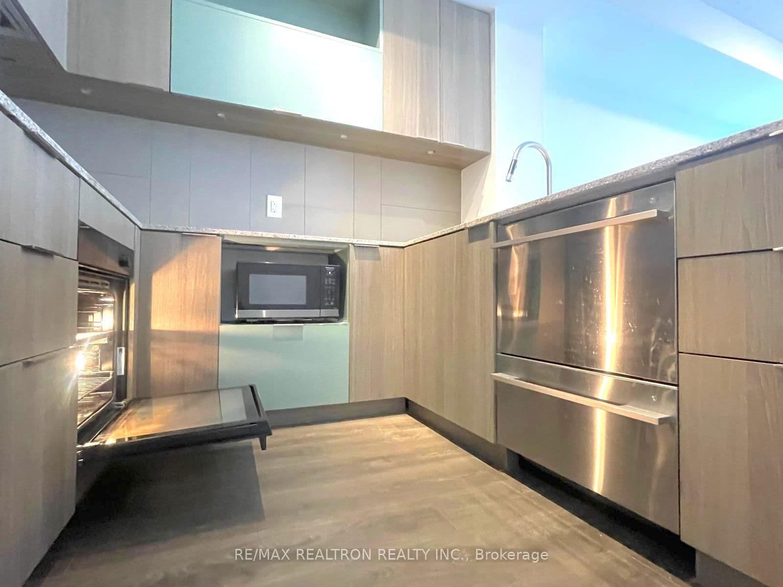 Condo Apartment at 1001- 55 Regent Park Boulevard, Toronto, ON - Photo 8 - RE/MAX Garden City Realty