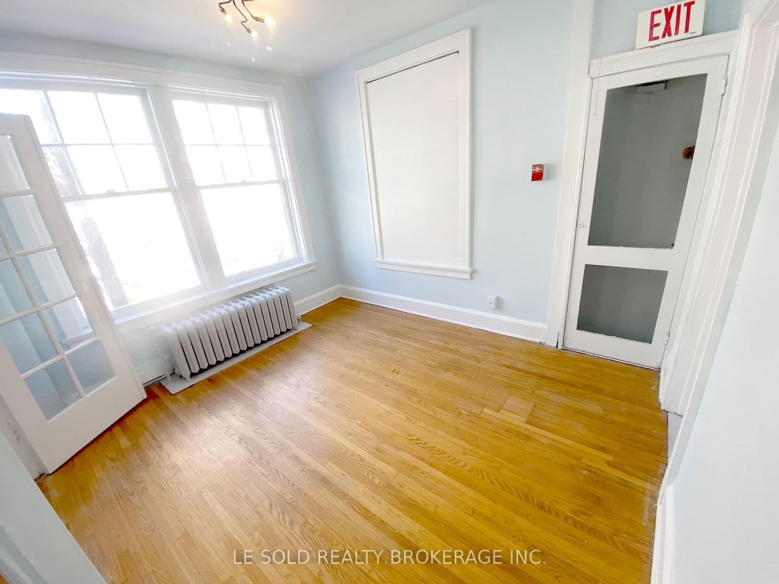 Multiplex at 221- 125 Earl Place, Toronto, ON - Photo 13 - RE/MAX Garden City Realty