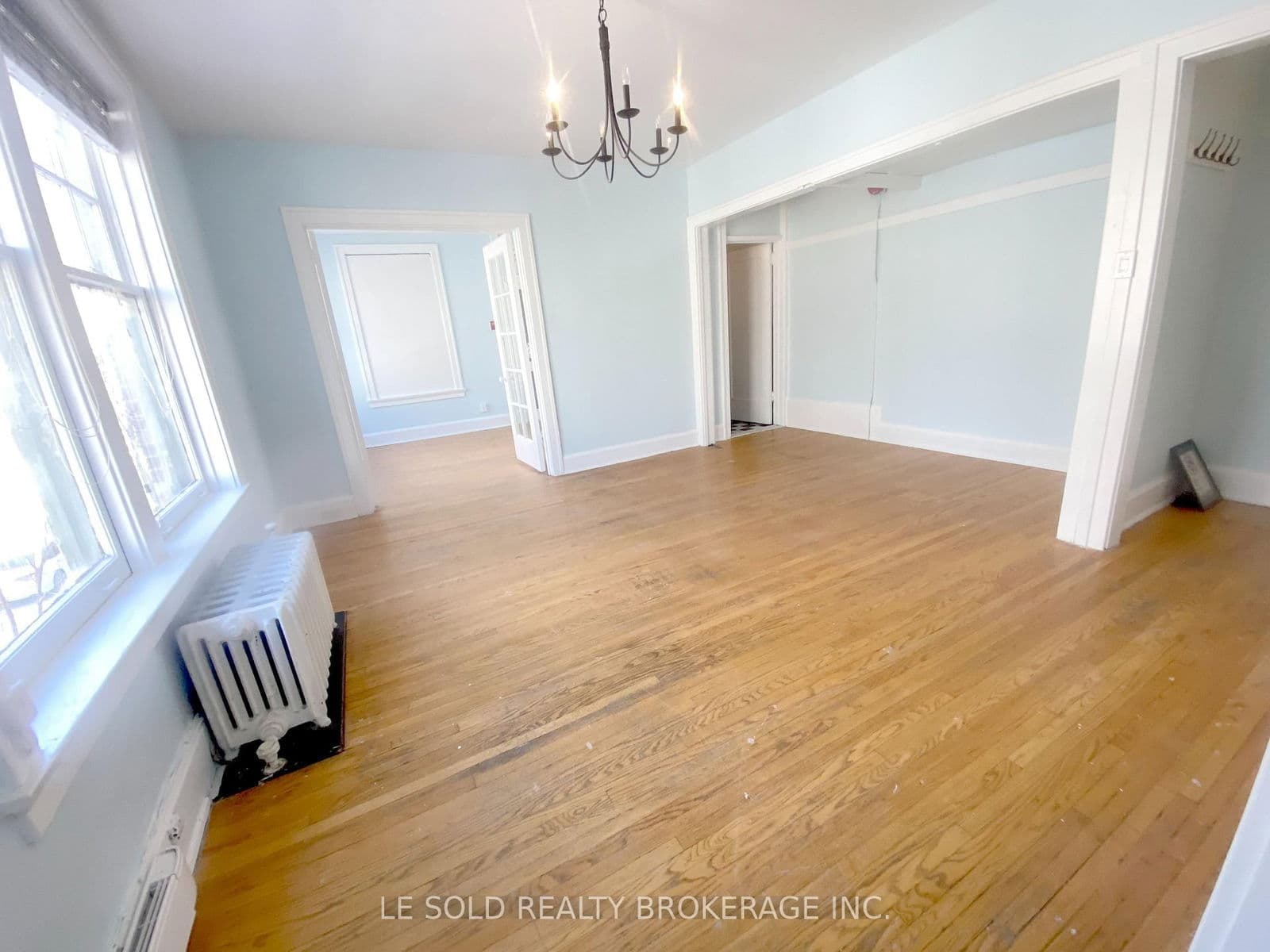 Multiplex at 221- 125 Earl Place, Toronto, ON - Photo 8 - RE/MAX Garden City Realty