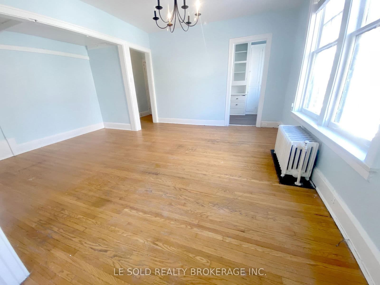 Multiplex at 221- 125 Earl Place, Toronto, ON - Photo 9 - RE/MAX Garden City Realty