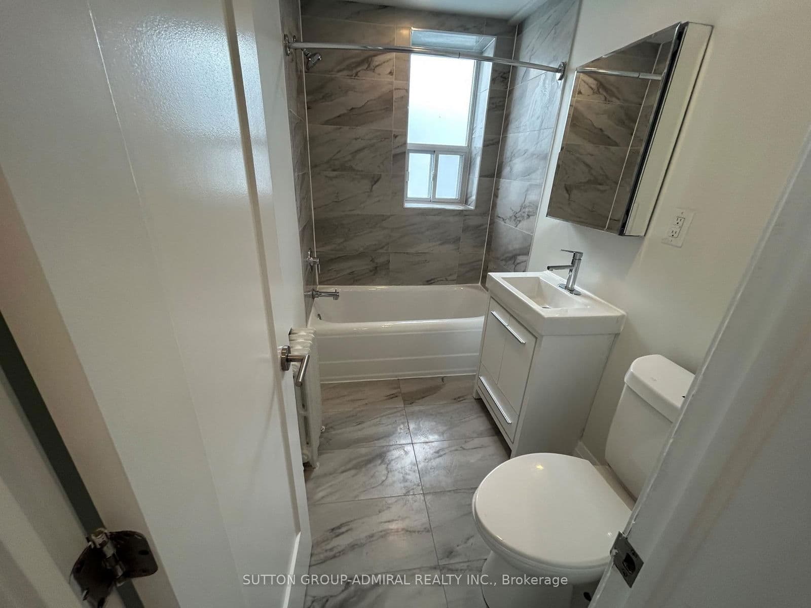 Multiplex at 202- 701 Eglinton Avenue, Toronto, ON - Photo 5 - RE/MAX Garden City Realty