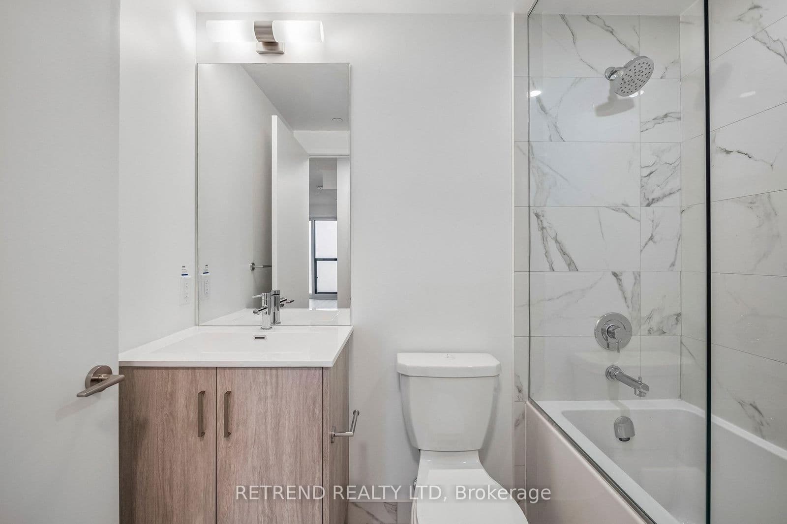 Condo Apartment at 3705- 180 Front Street, Toronto, ON - Photo 25 - RE/MAX Garden City Realty