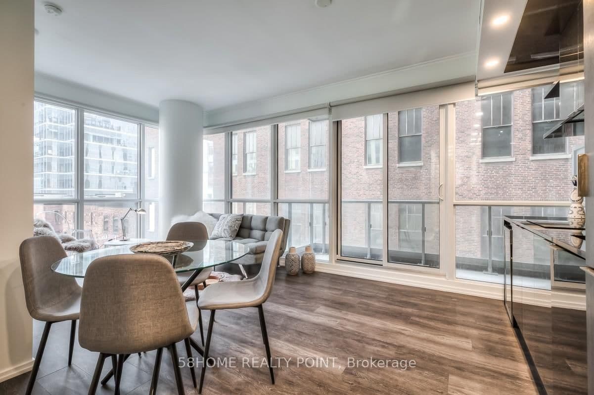 Condo Apartment at 1506- 70 Temperance Street, Toronto, ON - Photo 2 - RE/MAX Garden City Realty