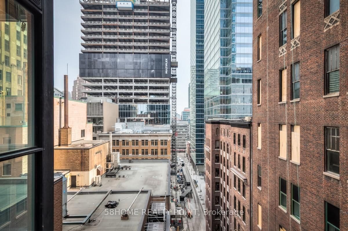 Condo Apartment at 1506- 70 Temperance Street, Toronto, ON - Photo 6 - RE/MAX Garden City Realty