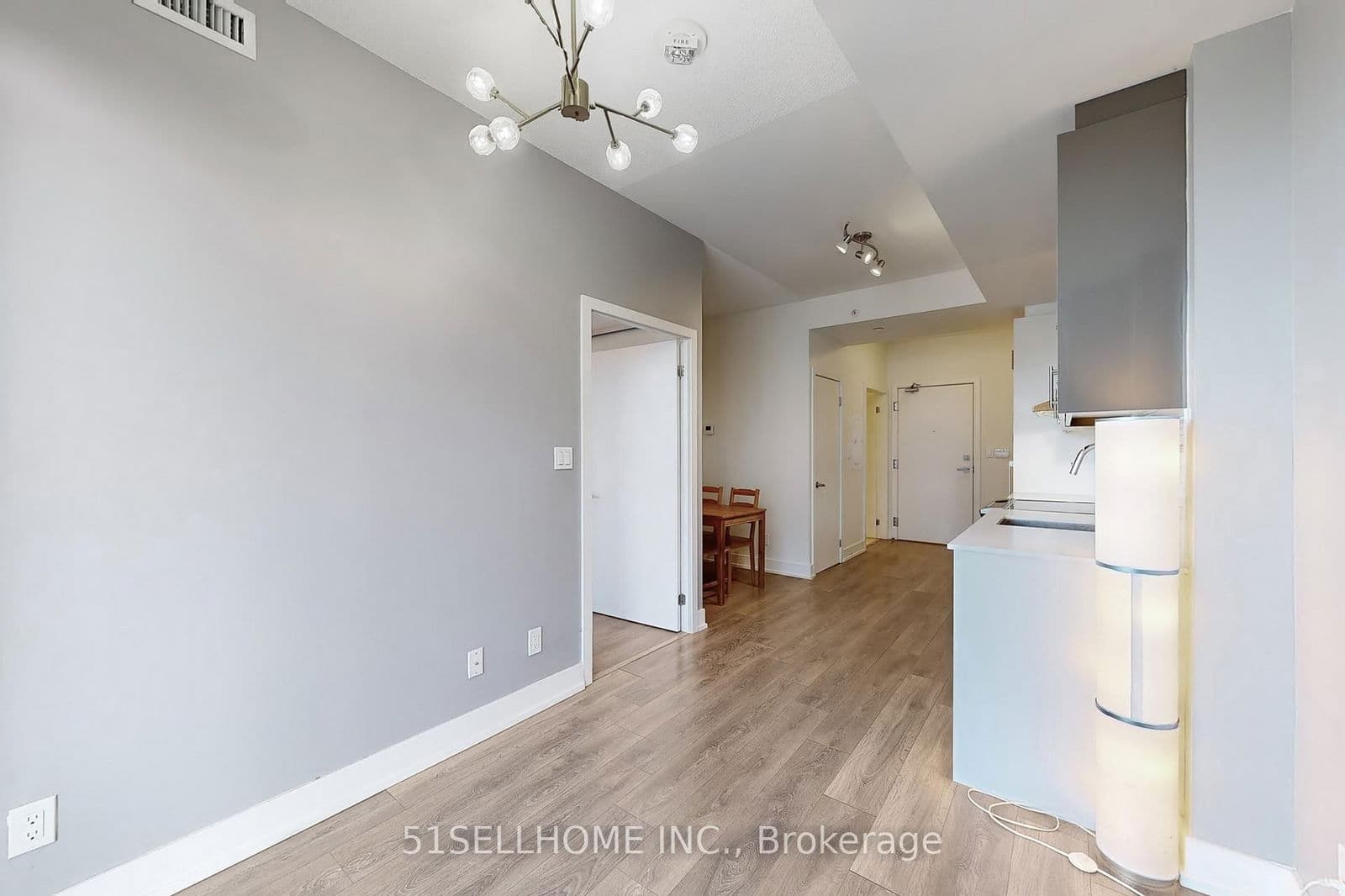 Condo Apartment at 1005- 180 Fairview Mall Drive, Toronto, ON - Photo 15 - RE/MAX Garden City Realty