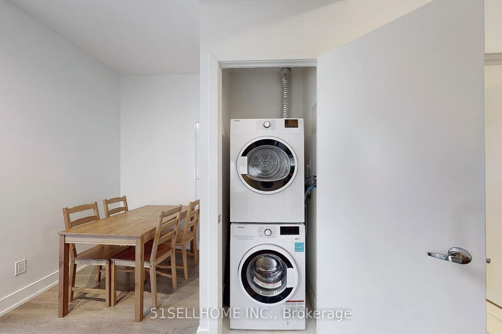 Condo Apartment at 1005- 180 Fairview Mall Drive, Toronto, ON - Photo 29 - RE/MAX Garden City Realty