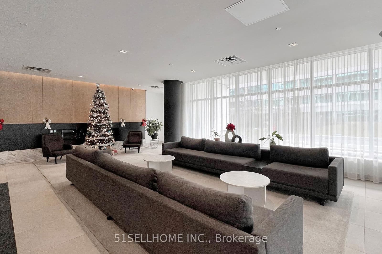 Condo Apartment at 1005- 180 Fairview Mall Drive, Toronto, ON - Photo 8 - RE/MAX Garden City Realty