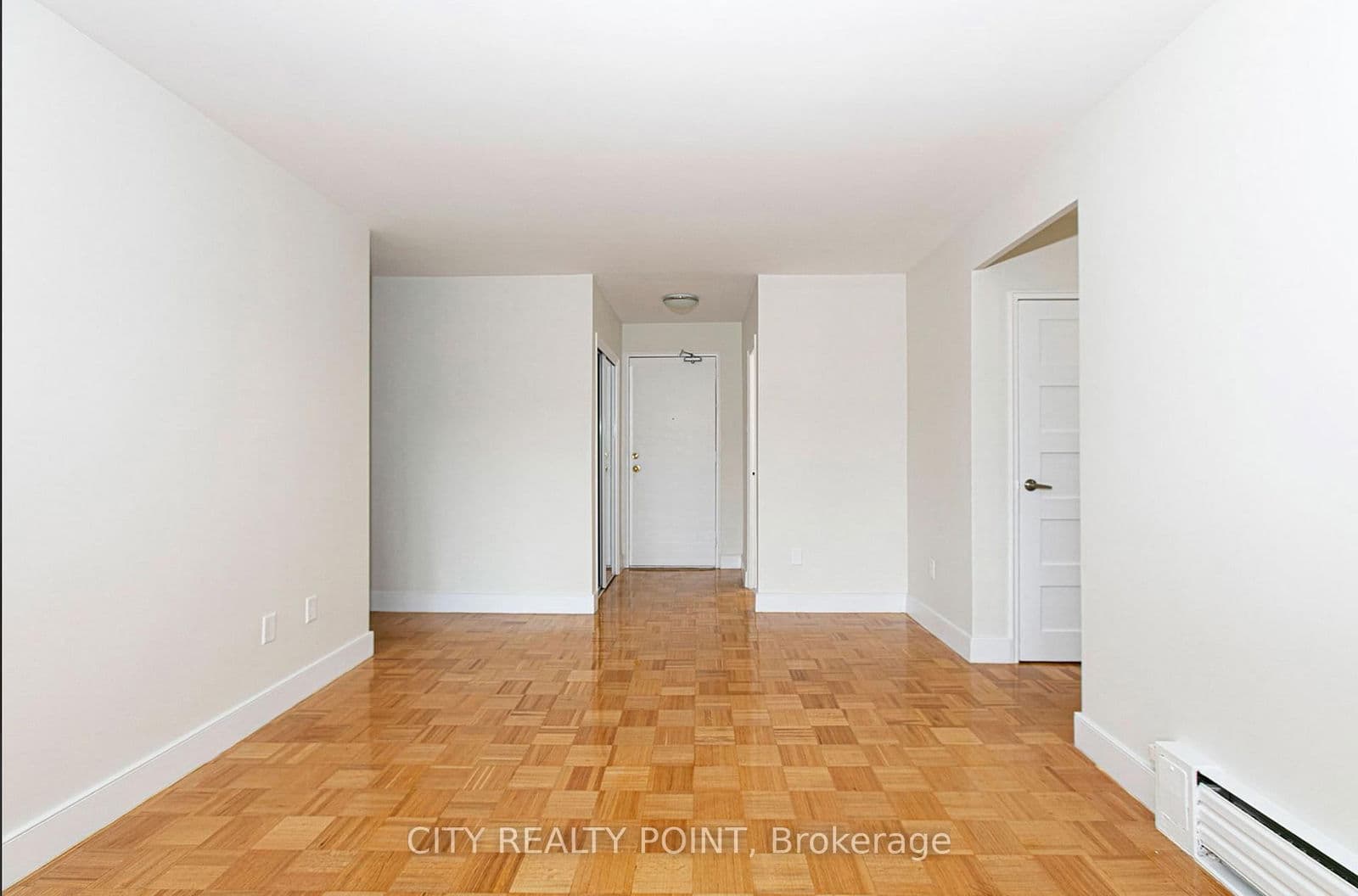 Condo Apartment at 210- 2 Grandstand Place, Toronto, ON - Photo 11 - RE/MAX Garden City Realty