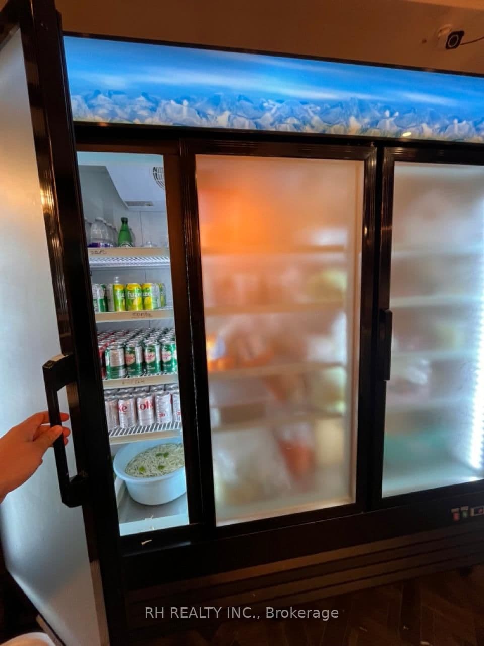 Sale Of Business at 237 Augusta Avenue, Toronto, ON - Photo 11 - RE/MAX Garden City Realty