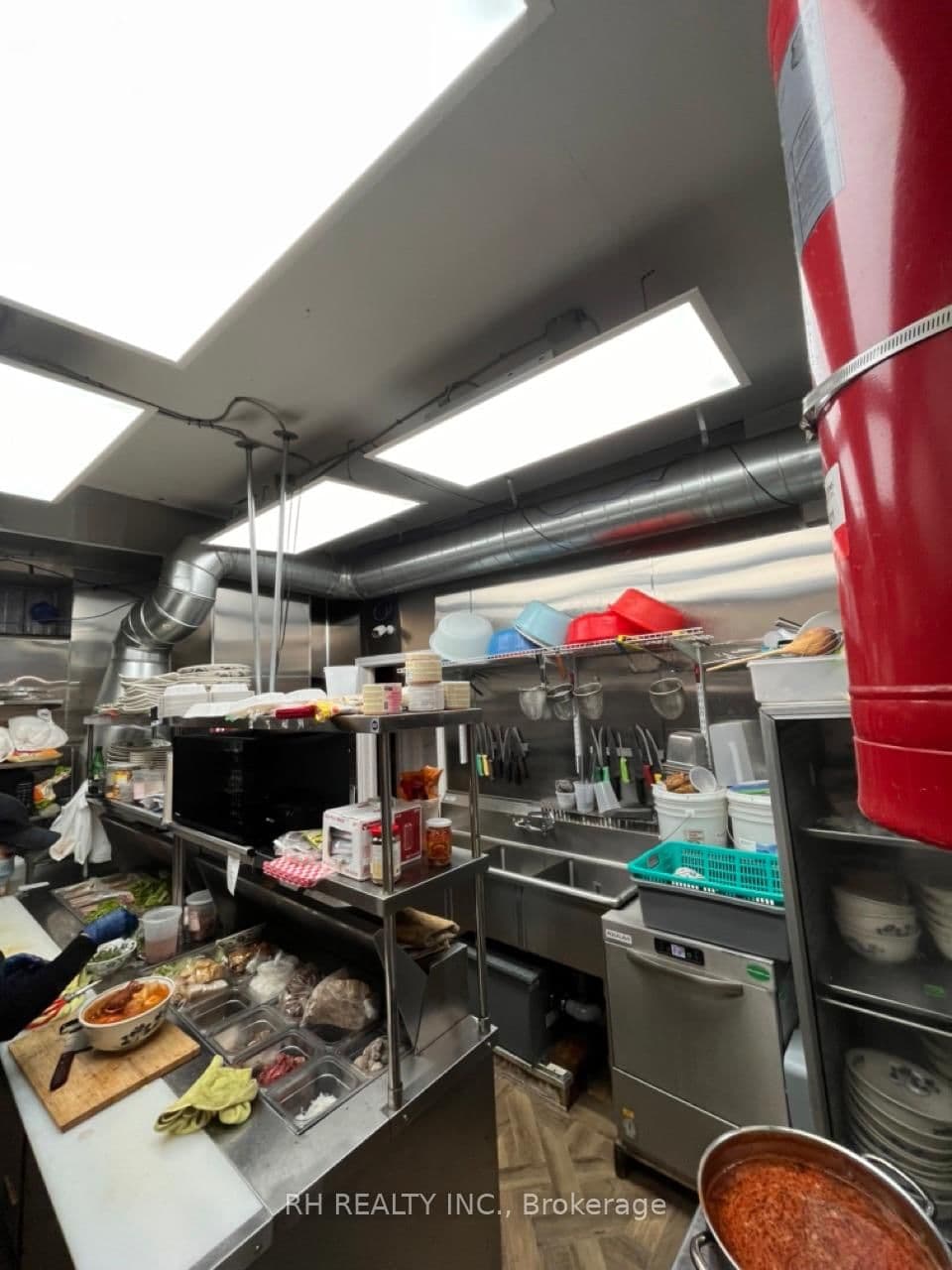 Sale Of Business at 237 Augusta Avenue, Toronto, ON - Photo 18 - RE/MAX Garden City Realty