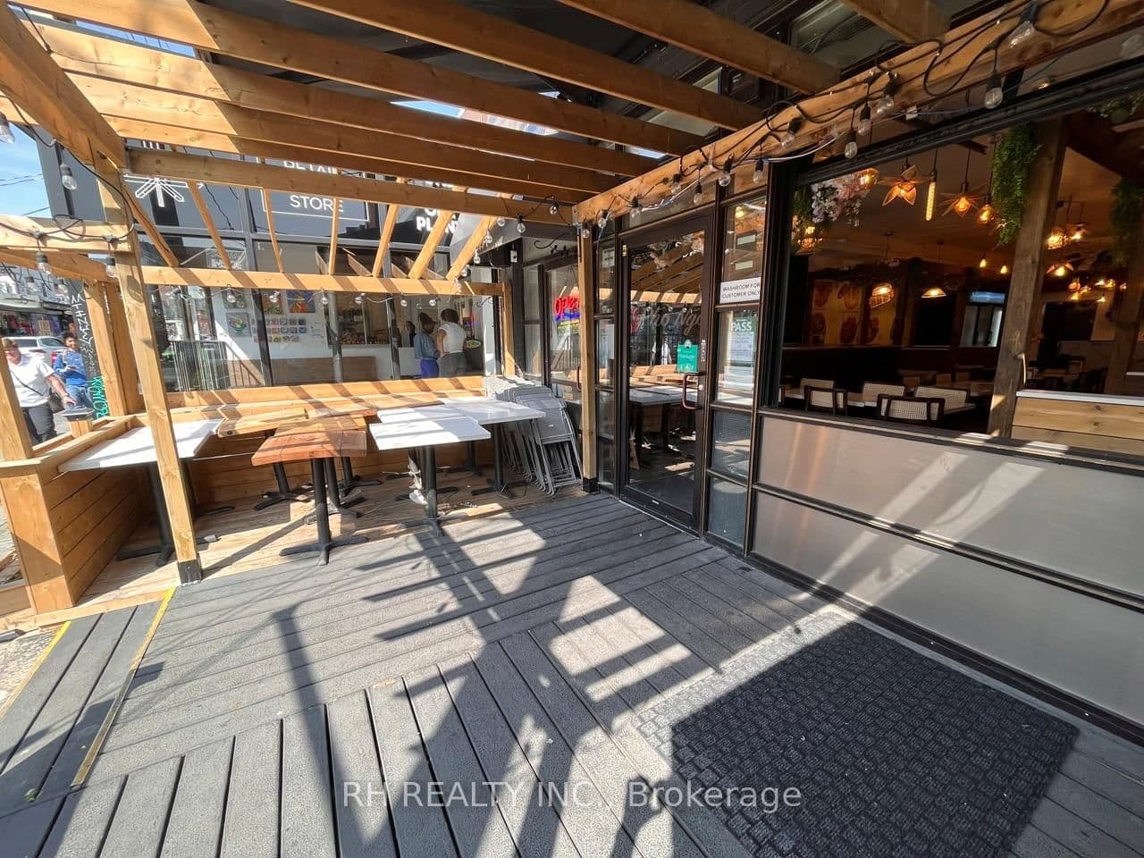 Sale Of Business at 237 Augusta Avenue, Toronto, ON - Photo 20 - RE/MAX Garden City Realty