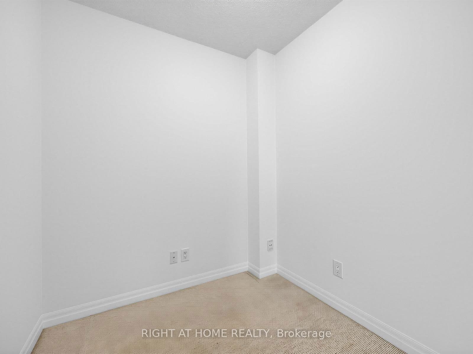 Condo Apartment at 318- 2015 Sheppard Avenue, Toronto, ON - Photo 19 - RE/MAX Garden City Realty