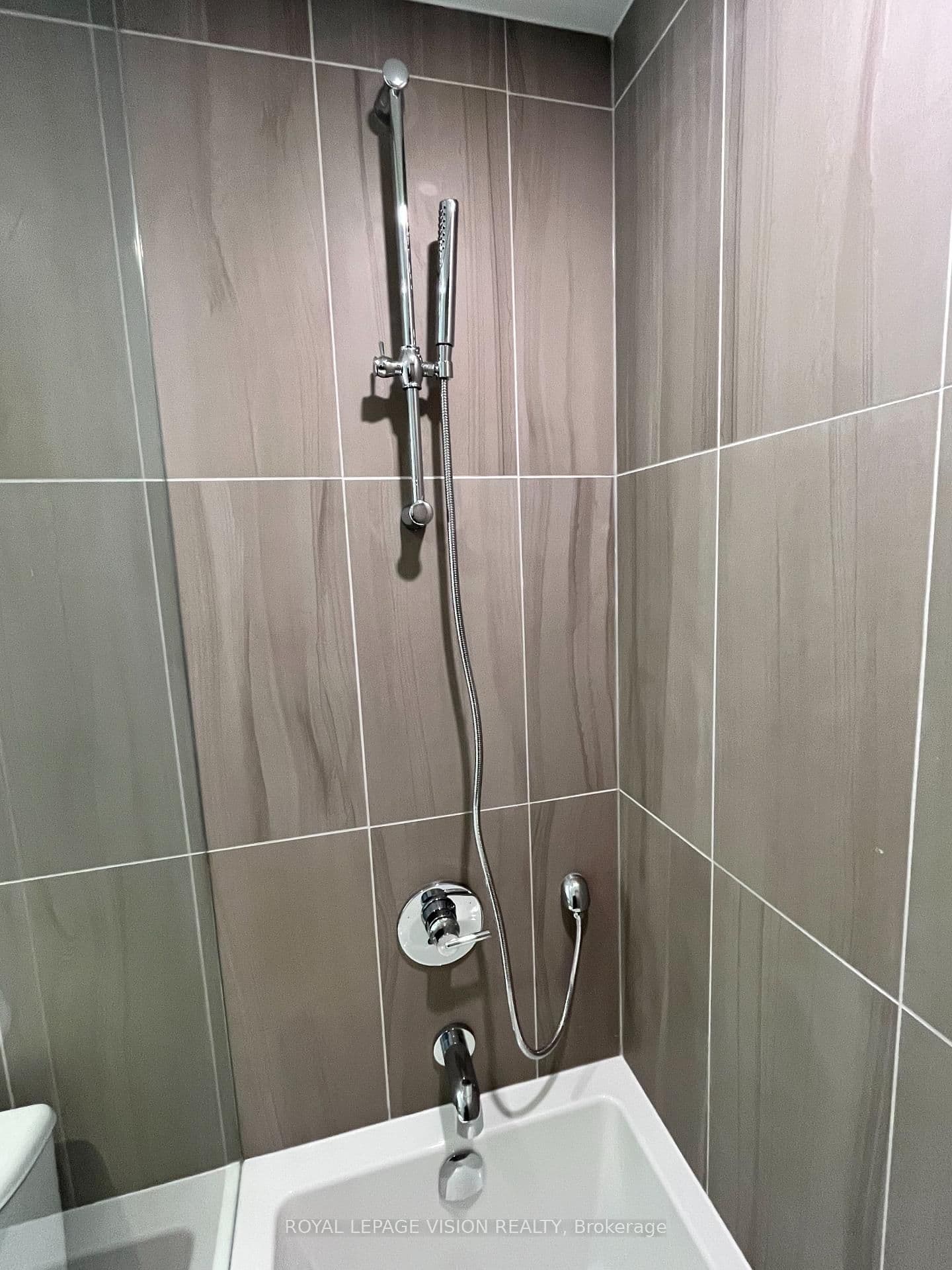 Condo Apartment at 1208- 470 Front Street, Toronto, ON - Photo 18 - RE/MAX Garden City Realty