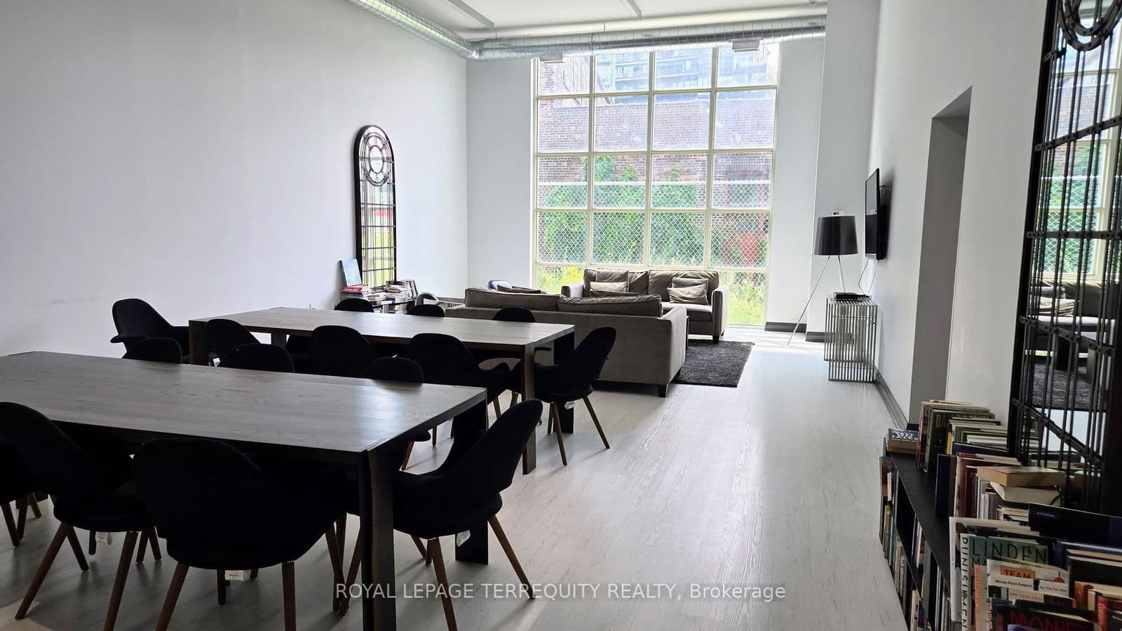 Condo Apartment at 1606- 125 Western Battery Road, Toronto, ON - Photo 14 - RE/MAX Garden City Realty