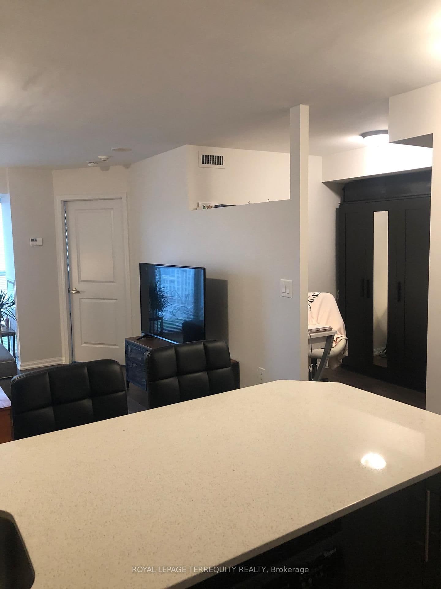 Condo Apartment at 1606- 125 Western Battery Road, Toronto, ON - Photo 5 - RE/MAX Garden City Realty