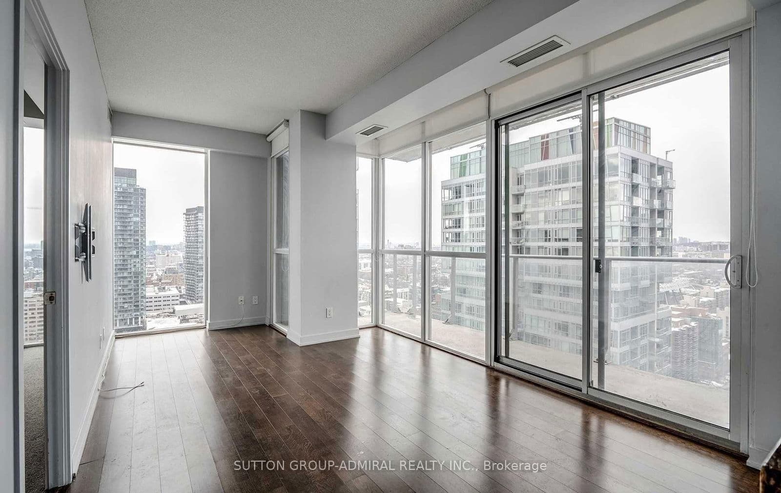 Condo Apartment at 2904- 126 Simcoe Street, Toronto, ON - Photo 4 - RE/MAX Garden City Realty