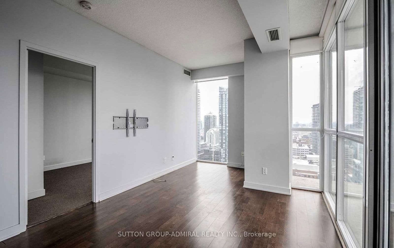 Condo Apartment at 2904- 126 Simcoe Street, Toronto, ON - Photo 6 - RE/MAX Garden City Realty
