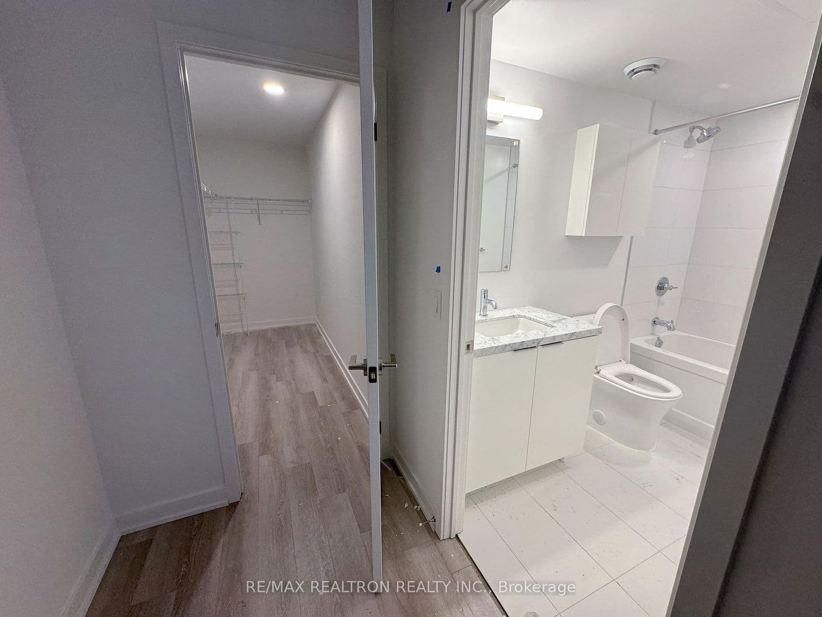 Condo Apartment at 3517- 230 Simcoe Street, Toronto, ON - Photo 10 - RE/MAX Garden City Realty