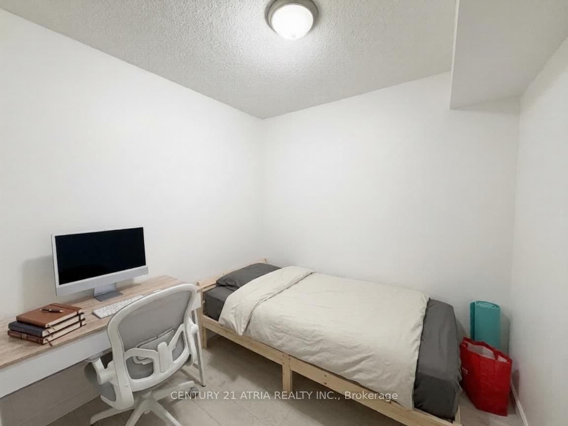 Condo Apartment at 2003- 15 Greenview Avenue, Toronto, ON - Photo 5 - RE/MAX Garden City Realty