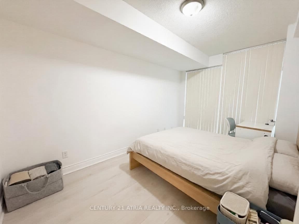 Condo Apartment at 2003- 15 Greenview Avenue, Toronto, ON - Photo 6 - RE/MAX Garden City Realty