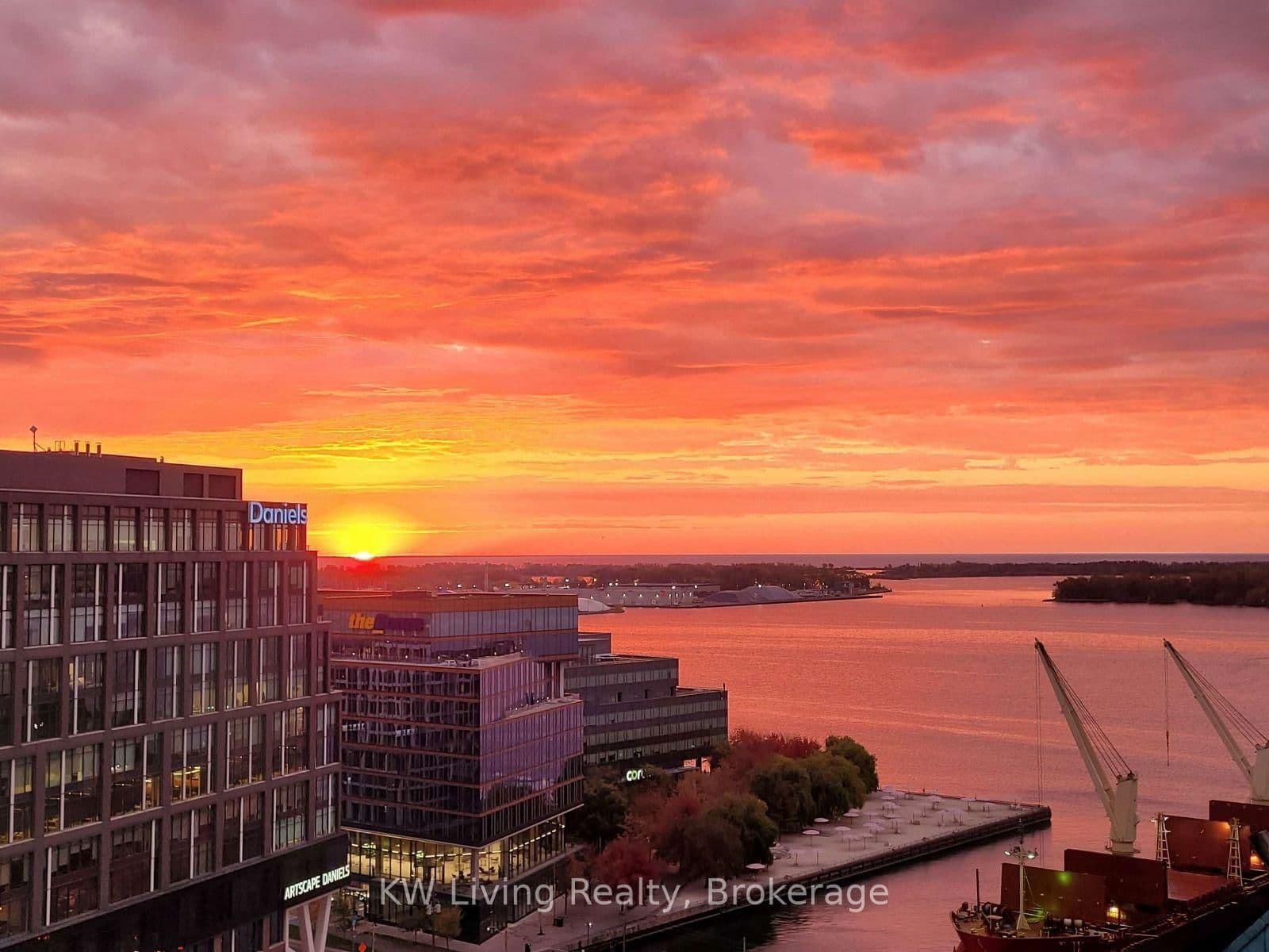 Condo Apartment at 1905- 138 Downes Street, Toronto, ON - Photo 12 - RE/MAX Garden City Realty