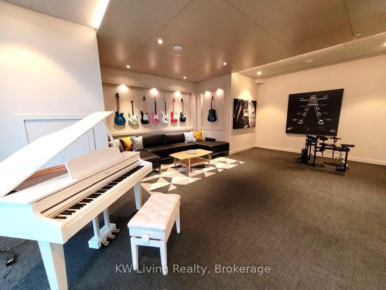 Condo Apartment at 1905- 138 Downes Street, Toronto, ON - Photo 15 - RE/MAX Garden City Realty