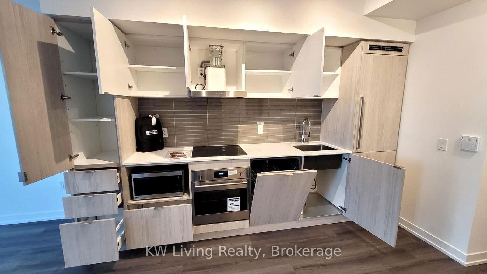 Condo Apartment at 1905- 138 Downes Street, Toronto, ON - Photo 3 - RE/MAX Garden City Realty