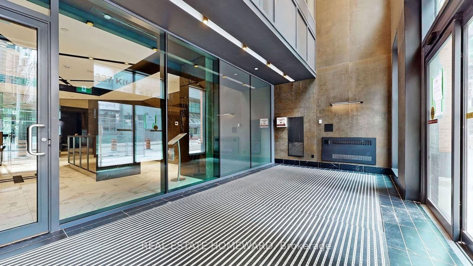 Condo Apartment at 2903- 327 King Street, Toronto, ON - Photo 1 - RE/MAX Garden City Realty