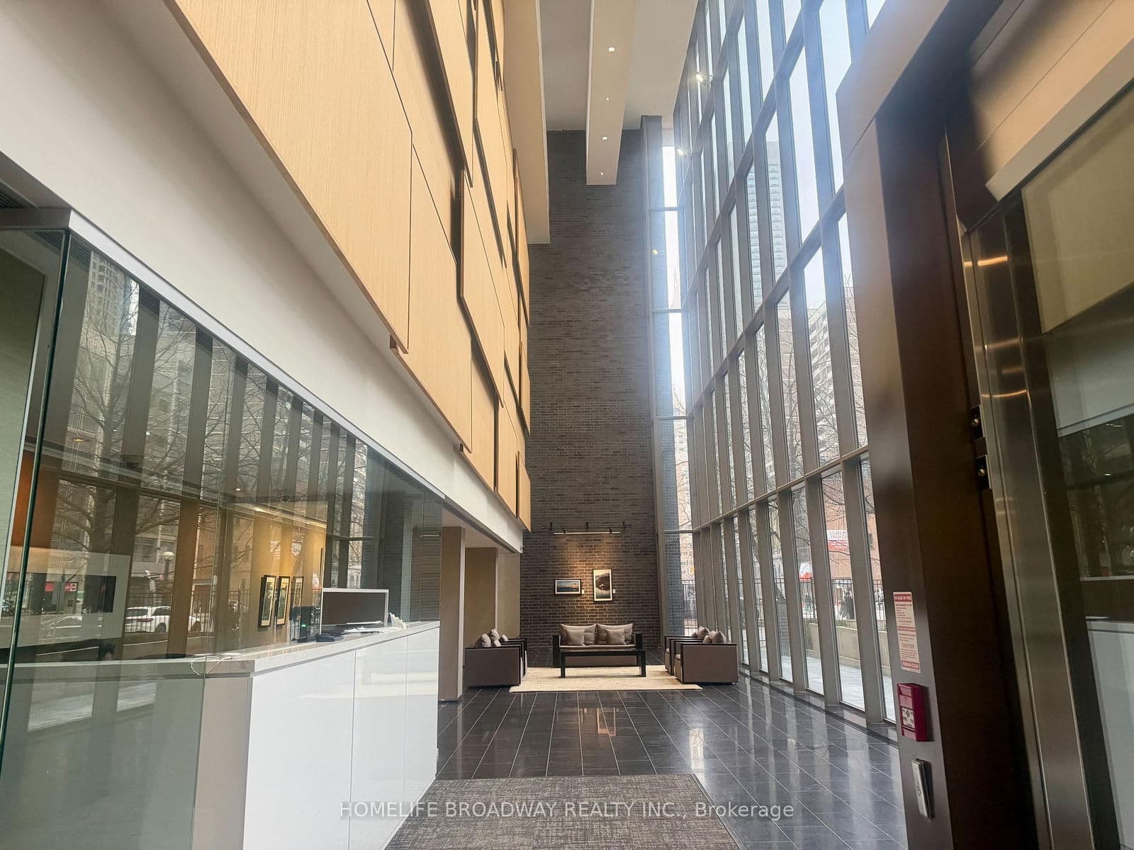 Condo Apartment at 4406- 33 Charles Street, Toronto, ON - Photo 2 - RE/MAX Garden City Realty