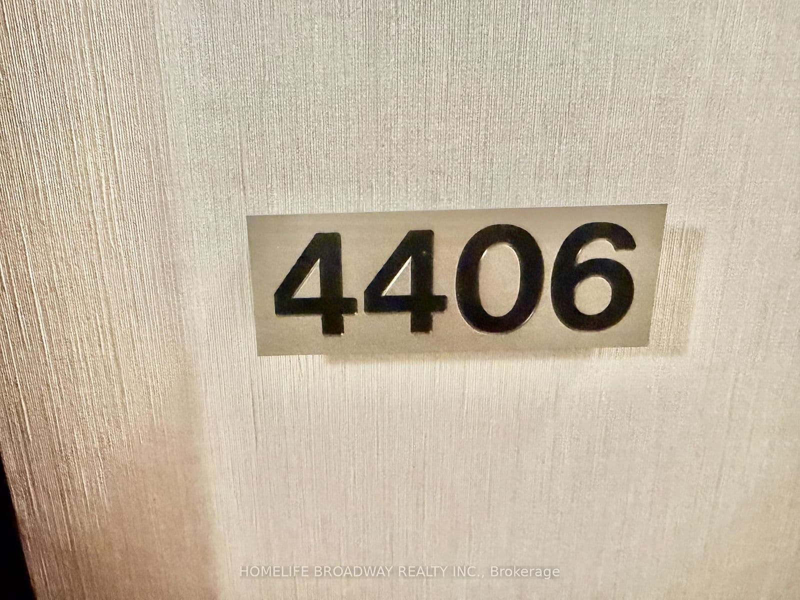 Condo Apartment at 4406- 33 Charles Street, Toronto, ON - Photo 5 - RE/MAX Garden City Realty