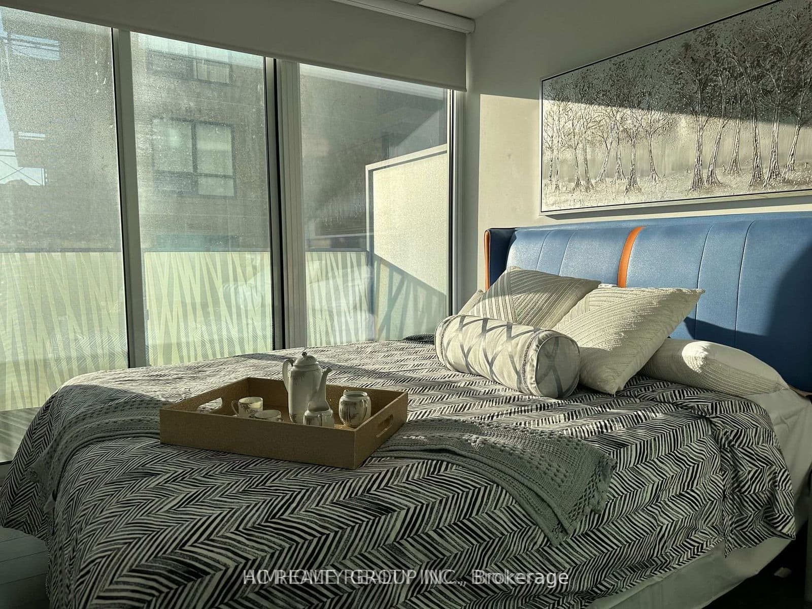 Condo Apartment at 704- 42 Charles Street, Toronto, ON - Photo 5 - RE/MAX Garden City Realty