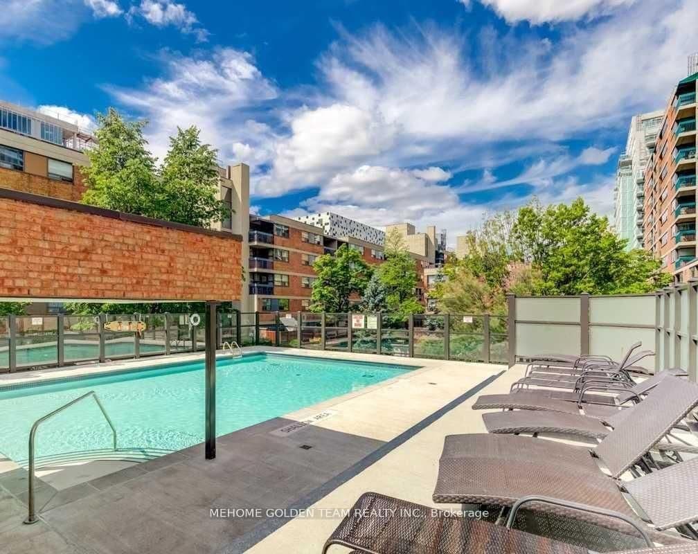 Condo Apartment at 621- 80 St Patrick Street, Toronto, ON - Photo 10 - RE/MAX Garden City Realty