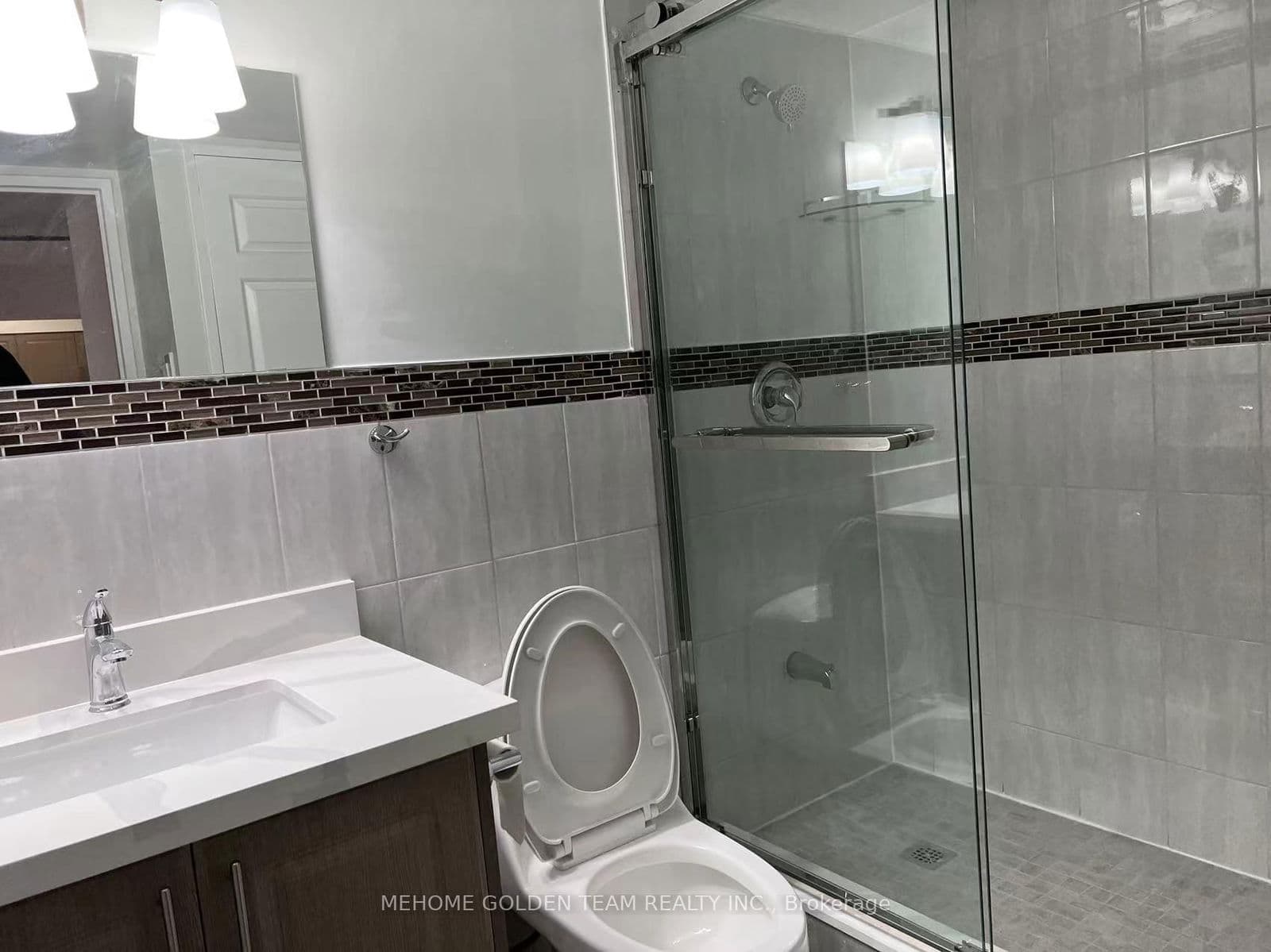 Condo Apartment at 621- 80 St Patrick Street, Toronto, ON - Photo 7 - RE/MAX Garden City Realty