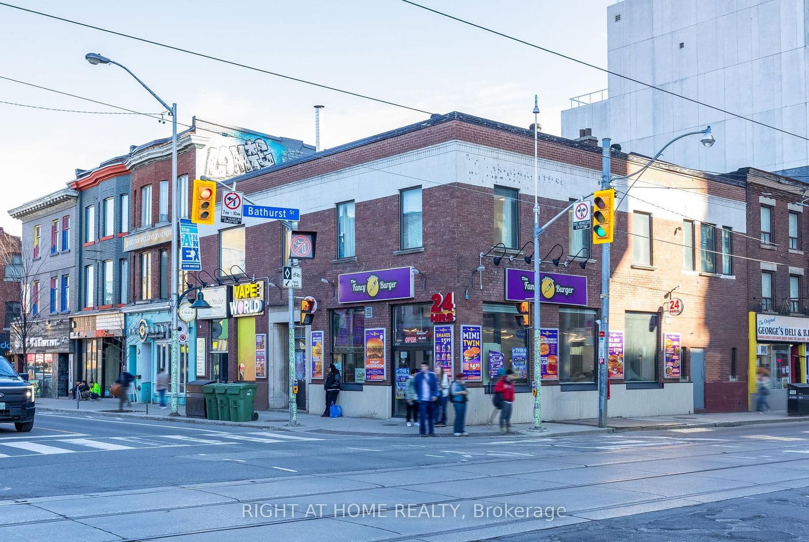 Commercial Retail at 565 Bloor Street, Toronto, ON - Photo 1 - RE/MAX Garden City Realty