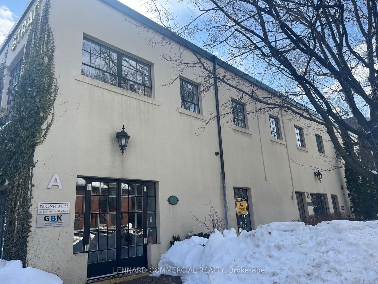 Office at Upper A- 225 Macpherson Avenue, Toronto, ON - Photo 1 - RE/MAX Garden City Realty