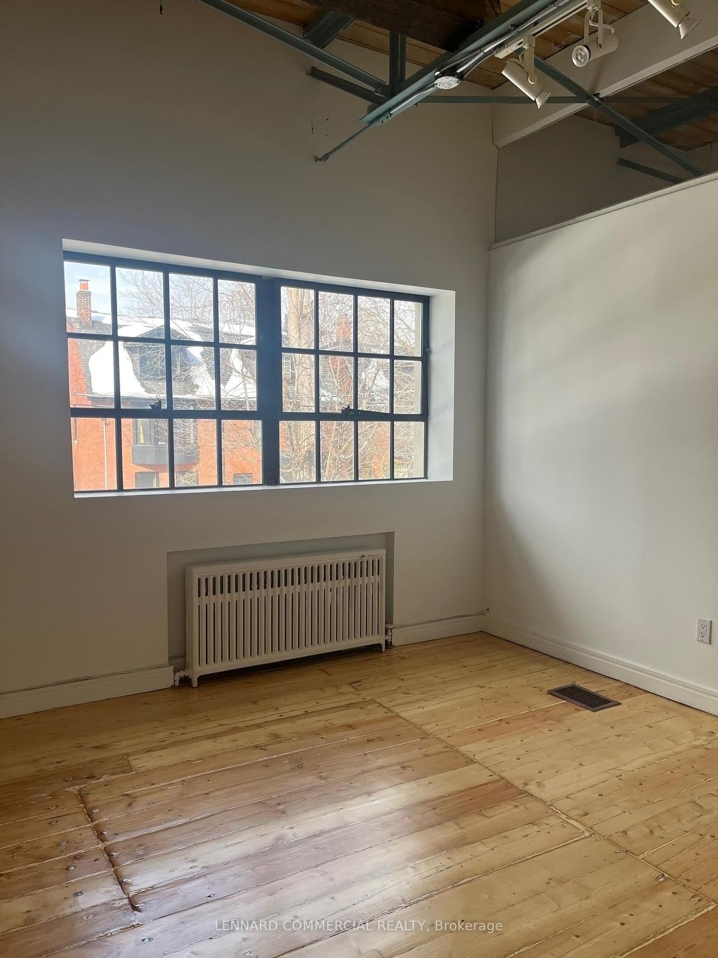 Office at Upper A- 225 Macpherson Avenue, Toronto, ON - Photo 5 - RE/MAX Garden City Realty