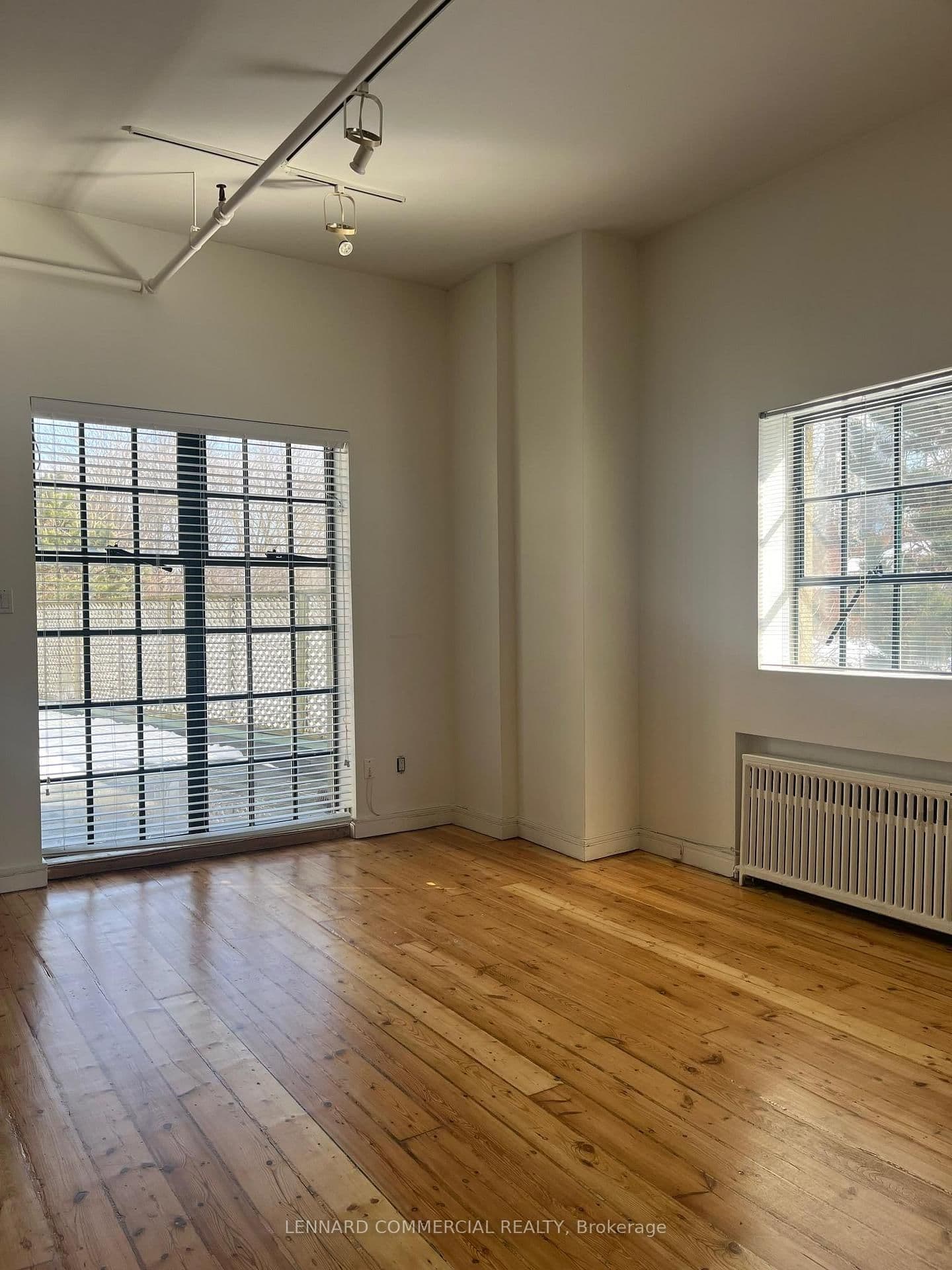 Office at Upper A- 225 Macpherson Avenue, Toronto, ON - Photo 7 - RE/MAX Garden City Realty