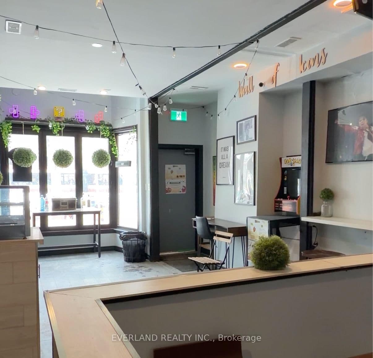 Commercial Retail at Ground- 850 Bathurst Street, Toronto, ON - Photo 5 - RE/MAX Garden City Realty