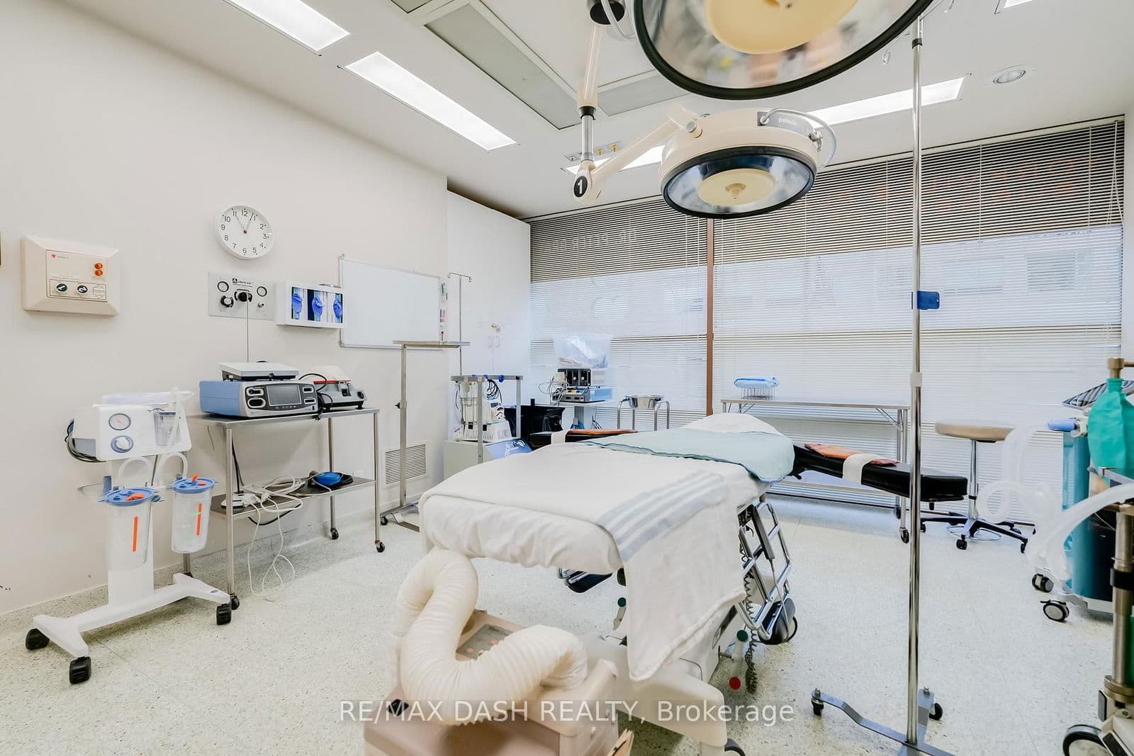 Sale Of Business at 1- 66 Avenue Road, Toronto, ON - Photo 1 - RE/MAX Garden City Realty