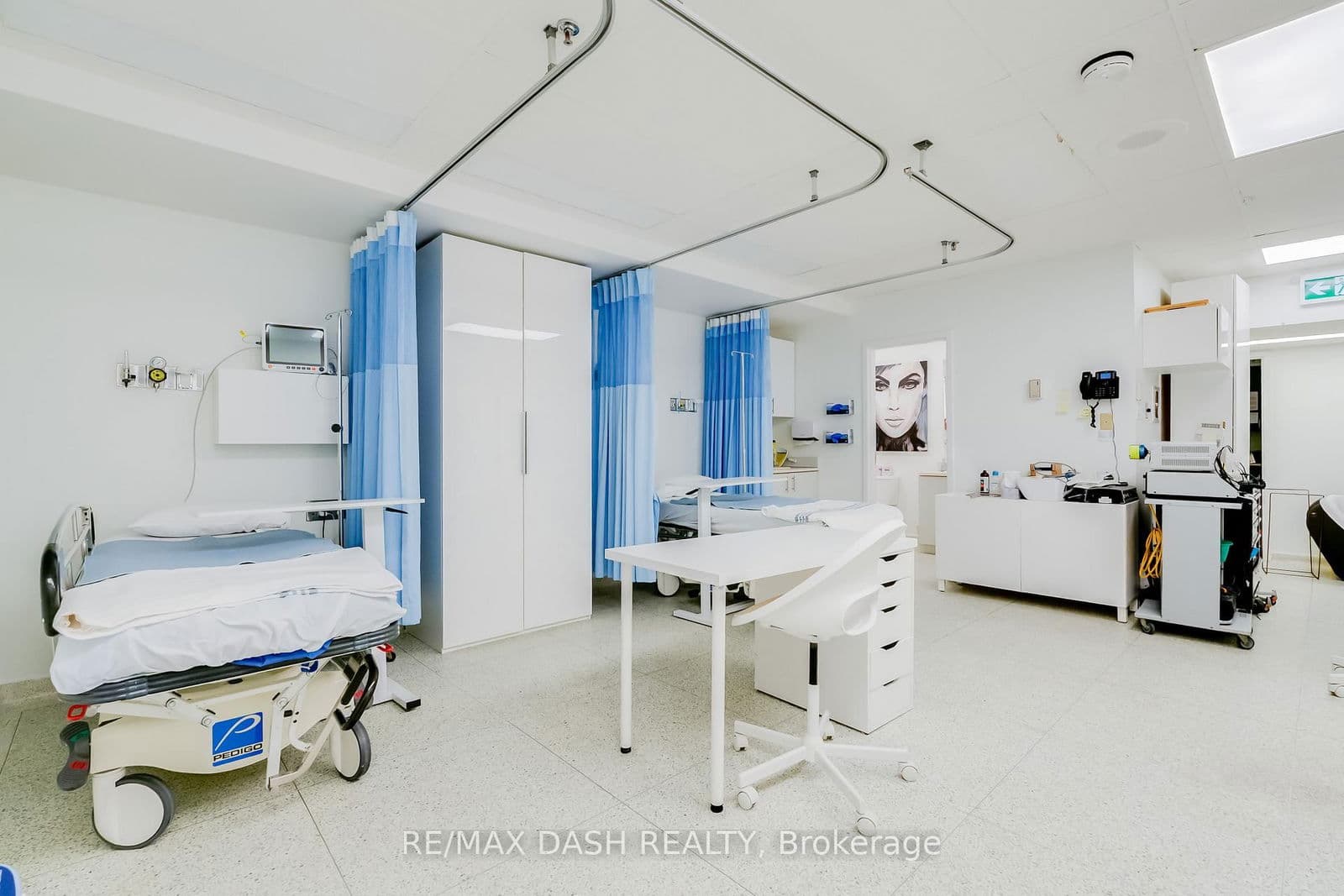 Sale Of Business at 1- 66 Avenue Road, Toronto, ON - Photo 11 - RE/MAX Garden City Realty