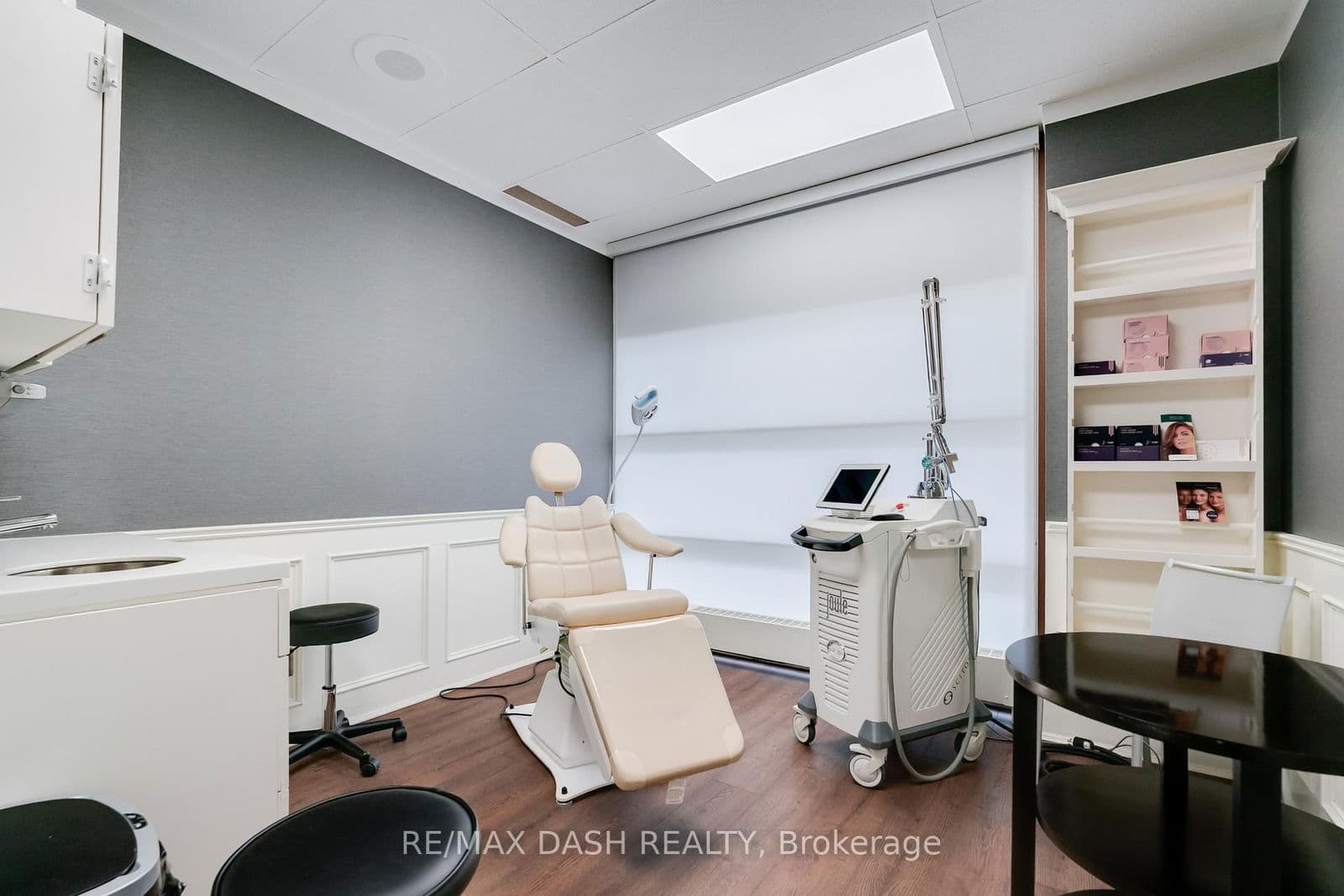 Sale Of Business at 1- 66 Avenue Road, Toronto, ON - Photo 13 - RE/MAX Garden City Realty