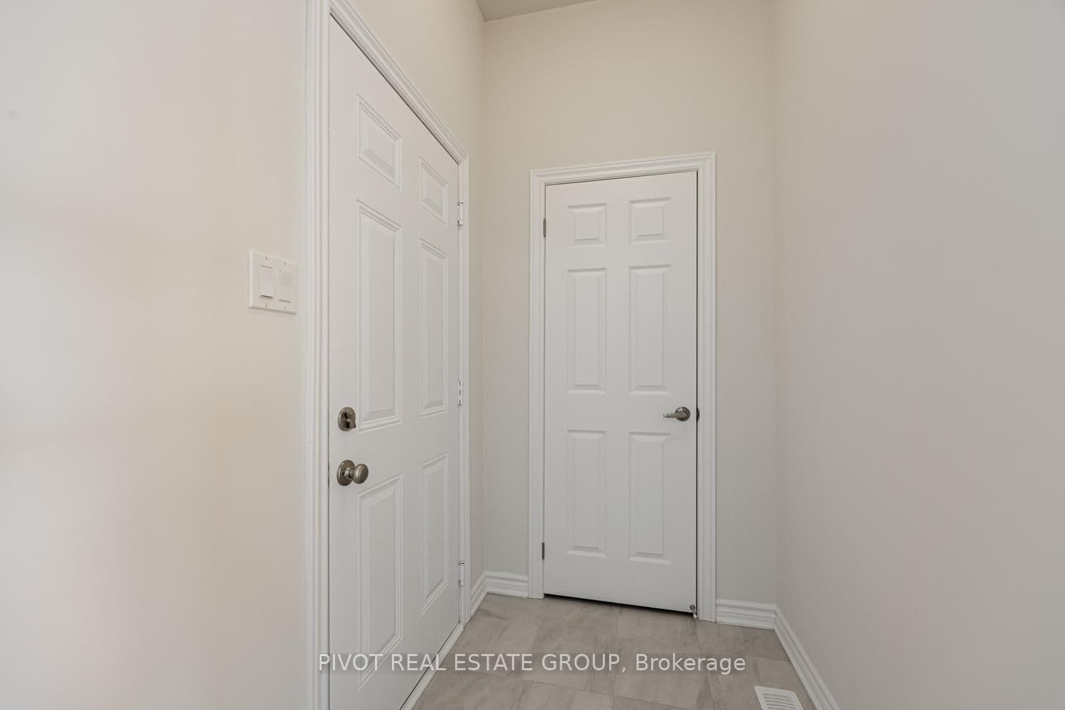 Detached at 32 Waterfront Crescent, Whitby, ON - Photo 19 - RE/MAX Garden City Realty